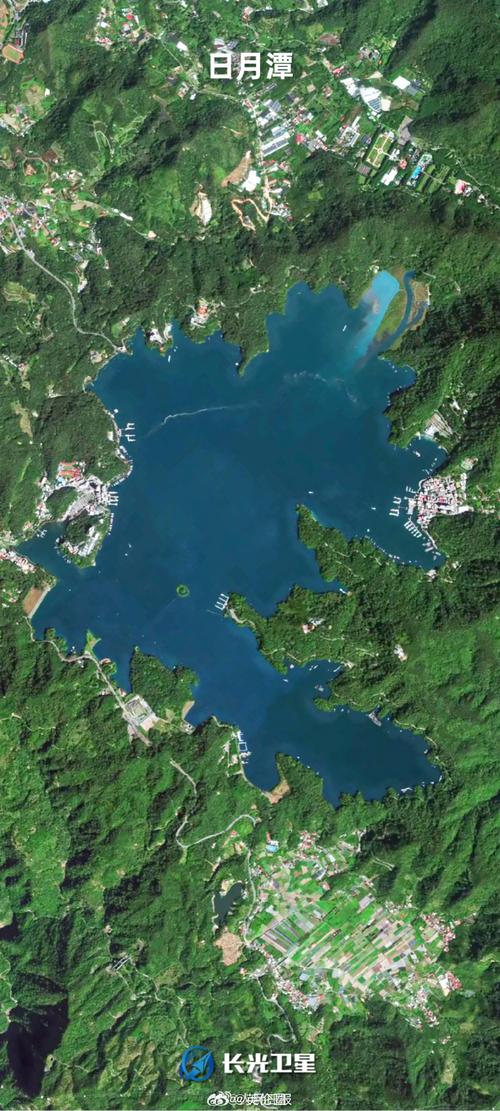 卫星视角俯瞰中国台湾省 技术集成之下的家园影像